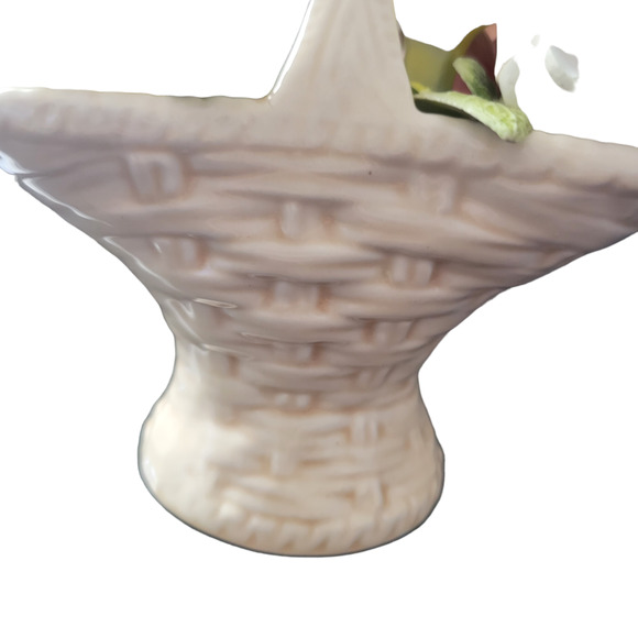 Ceramic Flower Basket Signed Japan Wicker looking Basket Excellent condition - Picture 6 of 8